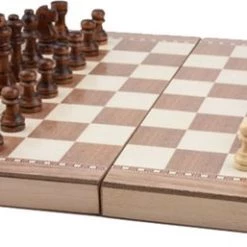 Shagam 3-in-1 Bordspel - 29 Cm - Schaakbord - Dambord - Backgammon - Schaakspel - Schaakset - Schaken - Dammen - Met Schaakstukken - Chess - Hout - Opklapbaar 18 Shagam 3-in-1 Bordspel - 29 Cm - Schaakbord - Dambord - Backgammon - Schaakspel - Schaakset - Schaken - Dammen - Met Schaakstukken - Chess - Hout - Opklapbaar -Kinderspellen Verkoopwinkel 550x257 1