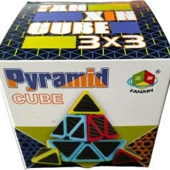 Fanxin PYRAMID KUBUS - BREINBREKER CUBE - PIRAMIDE VORM - 9.5CM -Kinderspellen Verkoopwinkel 550x504 2