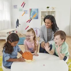 Hasbro Gaming Egeltje Plof - Actiespel -Kinderspellen Verkoopwinkel 550x550 147