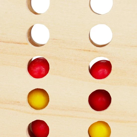 Relaxdays 4 Op Een Rij - Gezelschapsspel - Reisspel - Hout - 2 X 18 Stenen - Vier Op Een 7 Relaxdays 4 Op Een Rij - Gezelschapsspel - Reisspel - Hout - 2 X 18 Stenen - Vier Op Een - Afbeelding 7