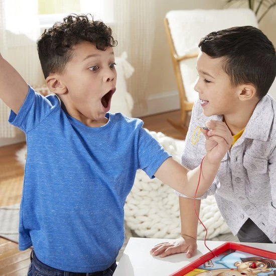 Hasbro Gaming Dokter Bibber - Kinderspel 15 Hasbro Gaming Dokter Bibber - Kinderspel - Afbeelding 15