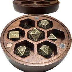 Aesteon Dungeons And Dragons D&D Houten Dice Box | Premium Opbergdoosje | Walnut Wood | Voor Set Van 7 | DnD | High Quality -Kinderspellen Verkoopwinkel 550x609 4